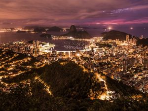 RIO DE JANEIRO AO AMANHECER