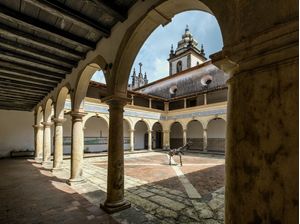 MOLDURAS CENTRO CULTURAL