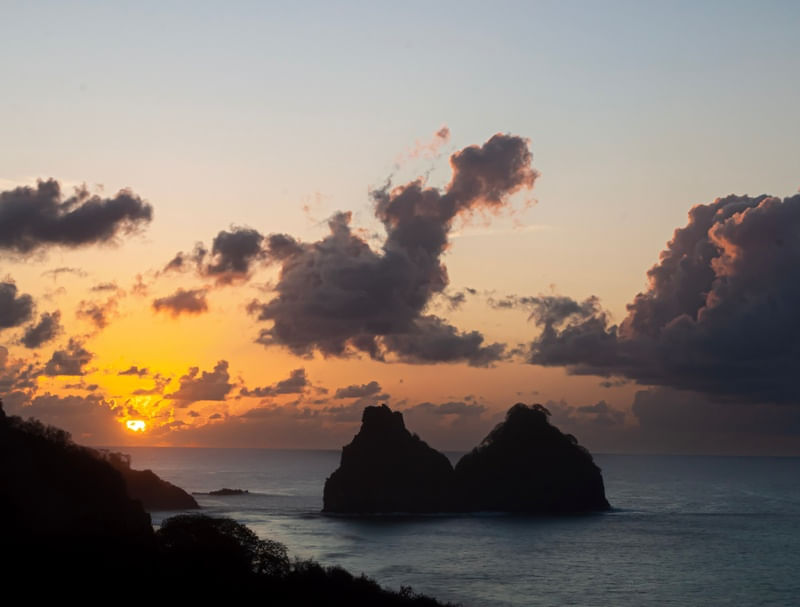 PÔR DO SOL DOIS IRMÃO