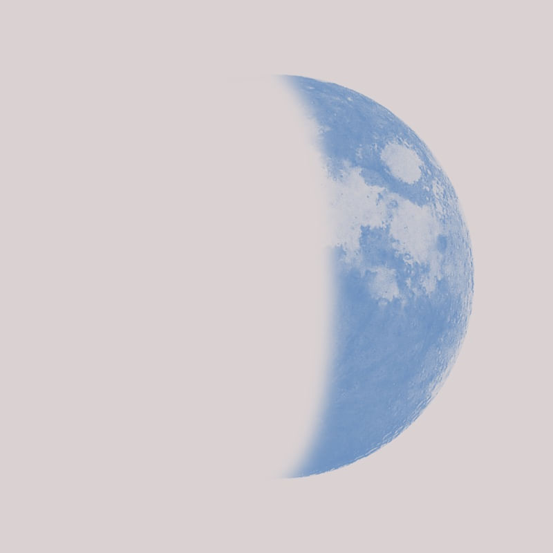 LUA MINGUANTE AZUL