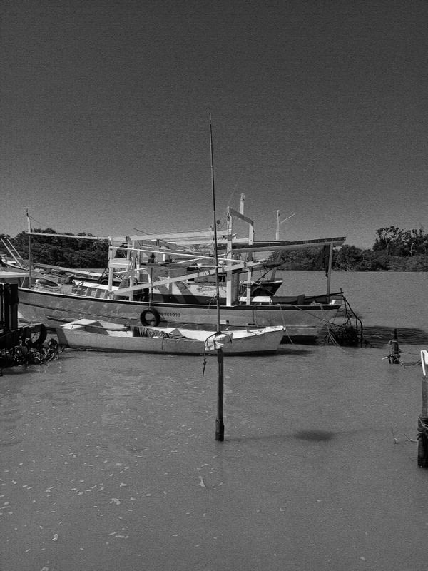 PONTAL DE ATAFONA EM PRETO E BRANCO 02