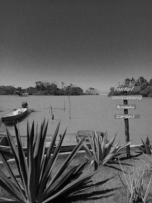 PONTAL DE ATAFONA EM PRETO E BRANCO 04