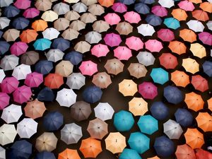 CHUVA COLORIDA BY AI
