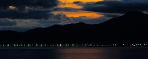 LUZES NO HORIZONTE