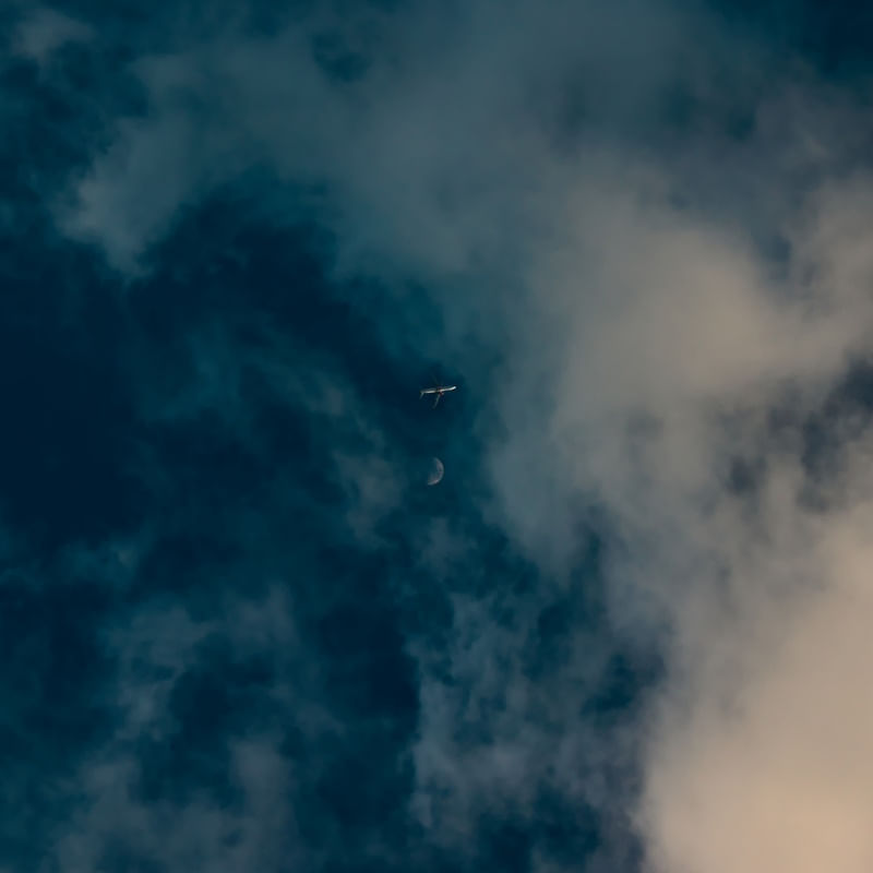 LUA 2033