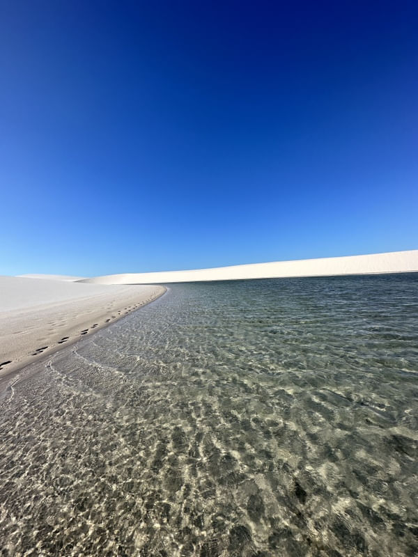 PEGADAS NOS LENÇOIS MARANHENSES