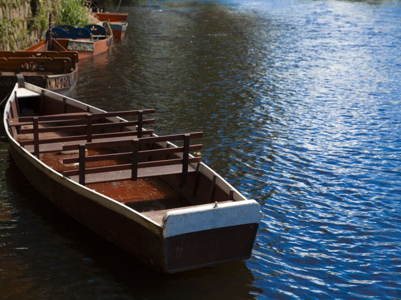 O BARCO DE PASSEIO