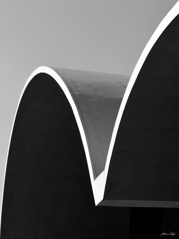 ARQUITETURA DE NIEMEYER (PB)