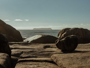 PEDRAS - PRAIA MOLE