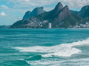 RIO DE JANEIRO - MAR E MORRO DOIS IRMÃOS