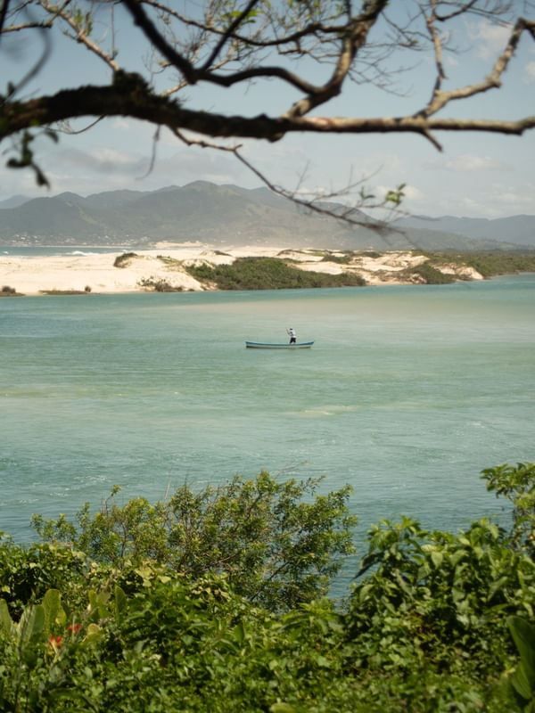 BARCO RIO DA MADRE PRAIA GUARDA DO EMBAÚ NATUREZA MAR I