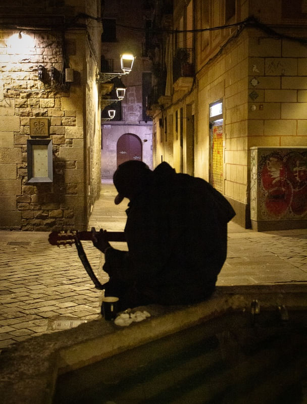MADRUGADA EM BARCELONA