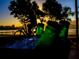 CERVEJA NA LAGOA