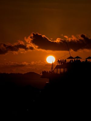 PÔR DO SOL NO CRUZEIRO - RETRATO