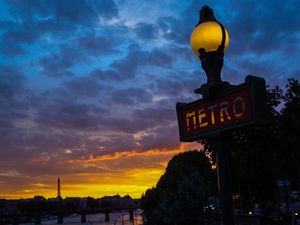 PARIS METRO PARIS