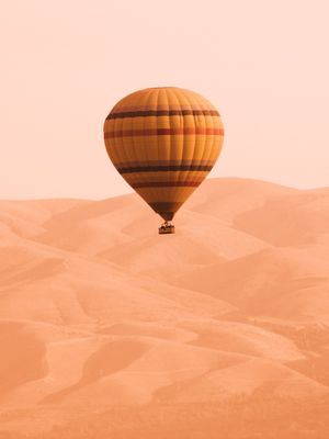 BALÃO NA MONTANHA