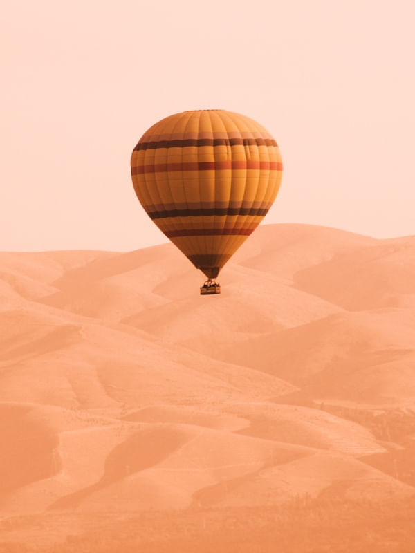 BALÃO NA MONTANHA