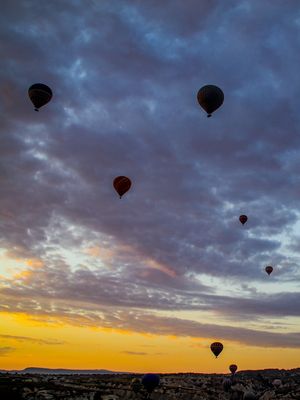 DÍPTICO 1 - OS BALÕES NAS NUVENS