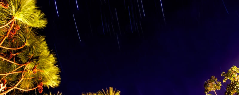 PAN DÍPTICO BAIXO - RASTRO DAS ESTRELAS