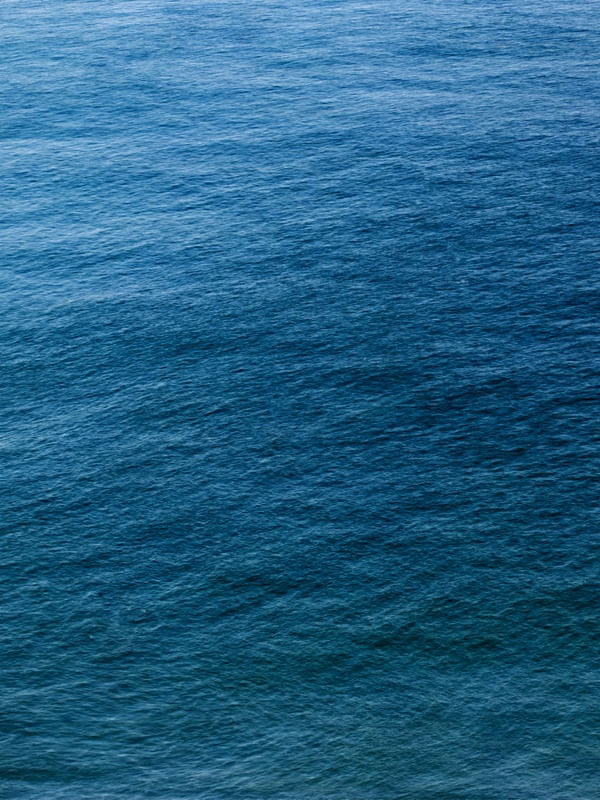 AZUL NO MAR