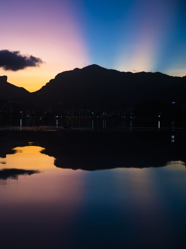 DÍPTICO 2 - LAGOA NO PÔR DO SOL