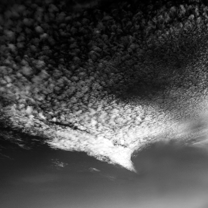 PENSAMENTOS NAS NUVENS - QUADRADO