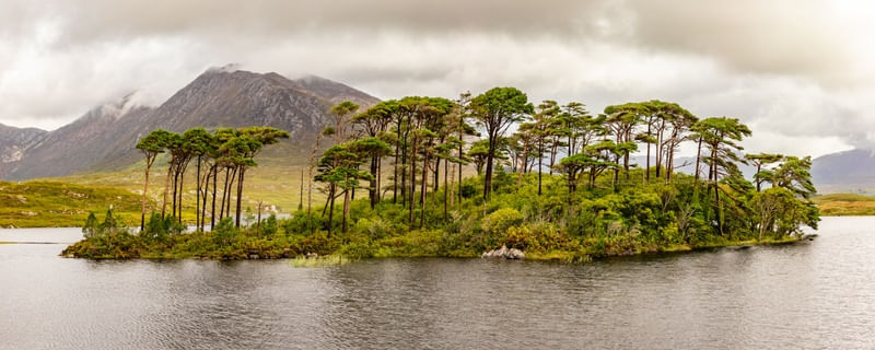 PANORAMA DOS TWELVE PINES EM CONEMARA IRLANDA