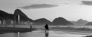 PRAIA URBANA DE COPACABANA - RIO DE JANEIRO