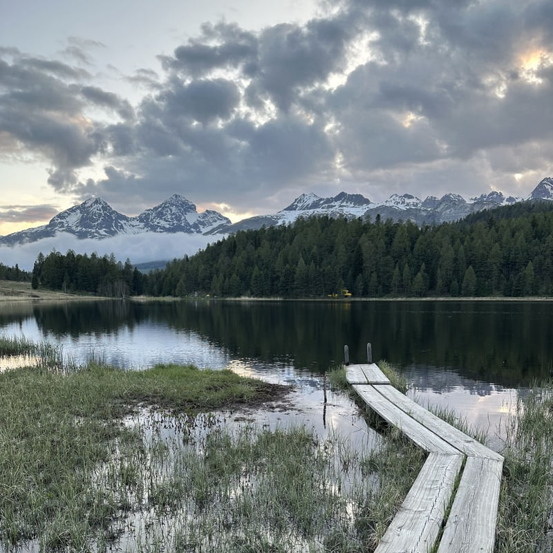 LAGO STAZ SUÍÇA POR VICK FILOS QUADRADA