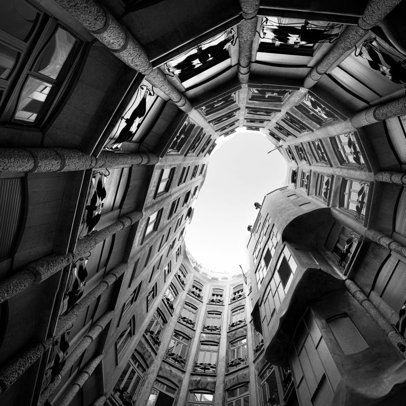 DARK BARCELONA
