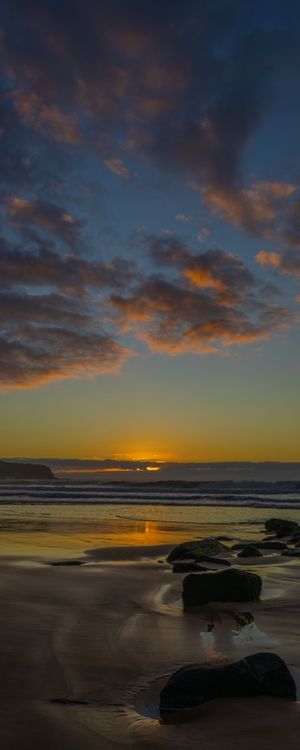 SUNRISE AND SEA BLISS