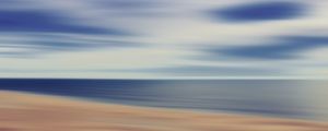 CONTEMPLATIVE OCEAN PANORAMIC
