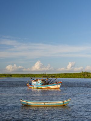 ENTARDECER NO RIO ITAÚNAS V - ESPÍRITO SANTO