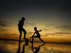 FUTEBOL NO MAR PISCINA