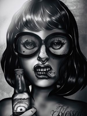 GAROTA SELVAGEM DE TATUAGEM