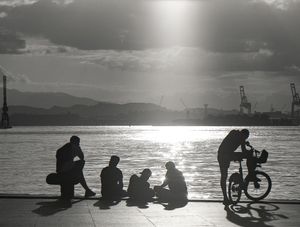 FIM DE TARDE NA PRAÇA MAUÁ