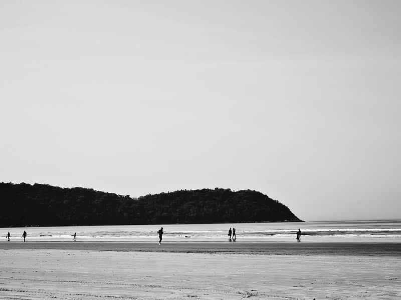 PRAIA PRETO E BRANCO LITORAL