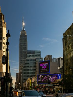NOVA YORK EMPIRE STATE COM BRILHO DO SOL