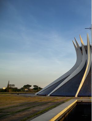 CATEDRAL DE BRASÍLIA - SEQUENCIAL 01 DE 02