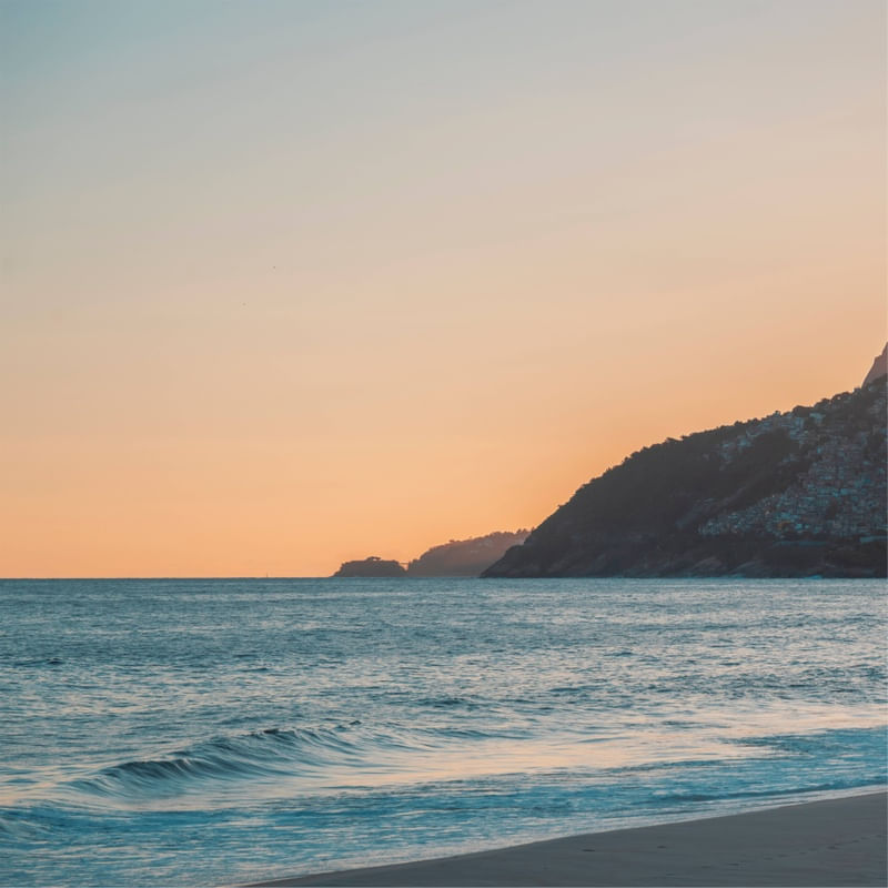 DÍPTICO PRAIA RIO DE JANEIRO 01