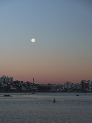 REMO À LUA CHEIA