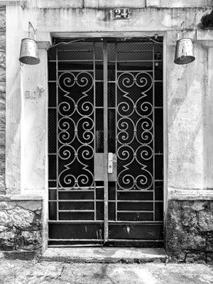 UMA OBRA ARQUITETÔNICA - ESCADARIA SELARON