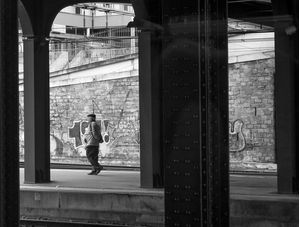 CAMINHANDO SÓ NANCY FRANÇA 6