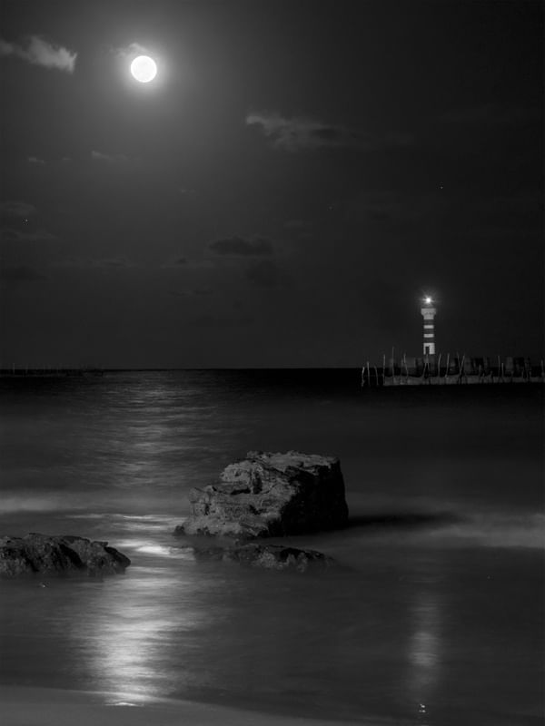 FAROL PRATEADO