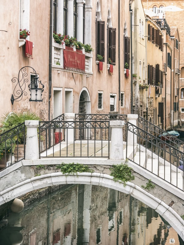 CANAL EM VENEZA III