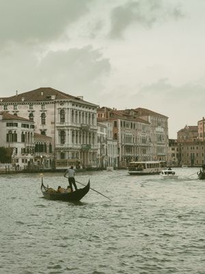 FINAL DE TARDE EM VENEZA II