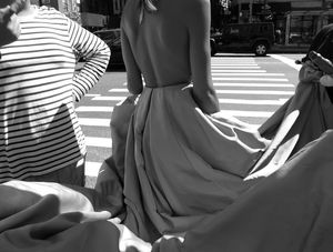 VESTIDO NA SEXTA AVENIDA