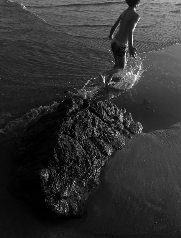 PULANDO A PEDRA MONO