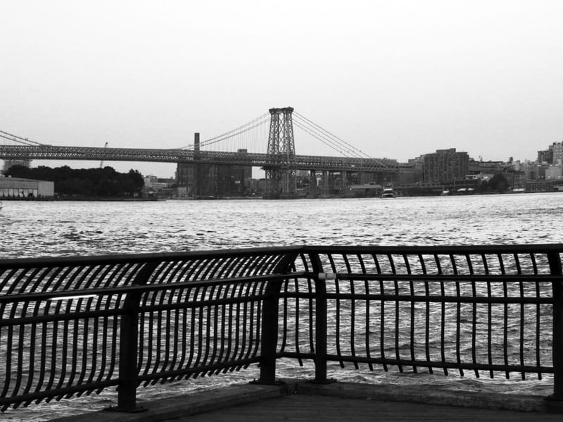 VISTA PELO CANAL