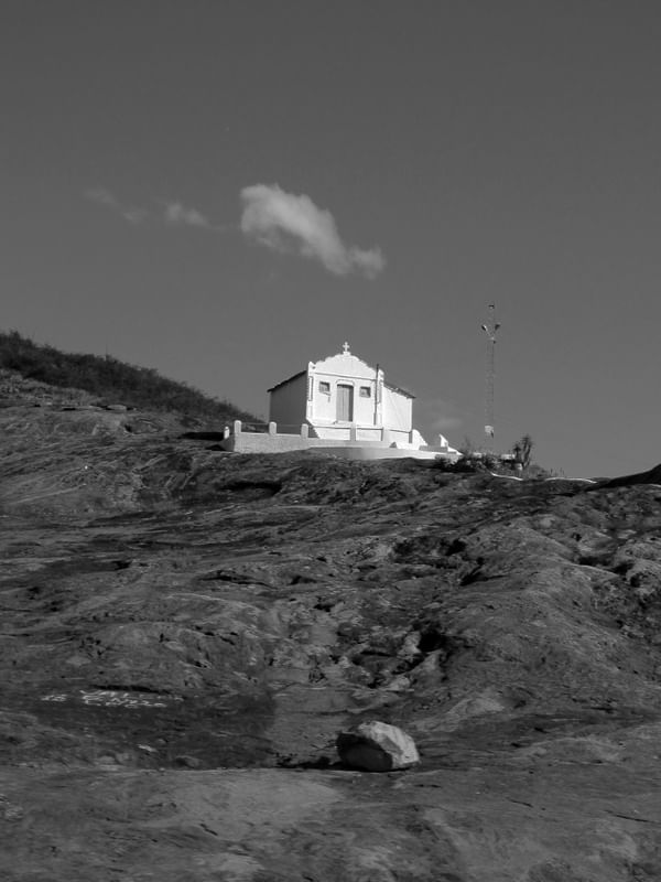 IGREJINHA NA CHEGADA DA CHAPADA